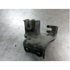 92F004 Throttle Cable Bracket For 95-97 Geo Prizm 1.8 92F004 Throttle Cable Bracket For 95-97 Geo Prizm 1.8